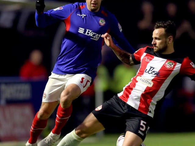South Coast Derby returns: Southampton and Portsmouth share tense stalemate after decade apart